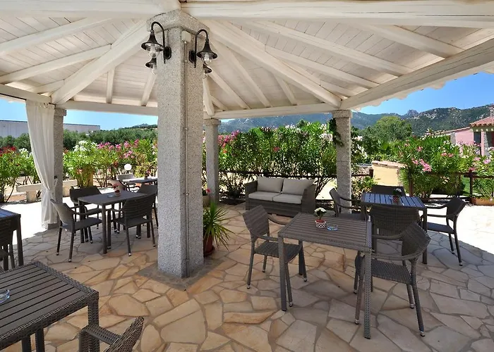 La Dei Graniti بيت ضيافة 3*