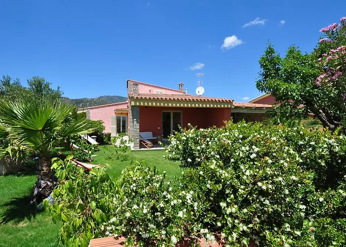 La Dei Graniti 3* فيلاّسيمِيوس